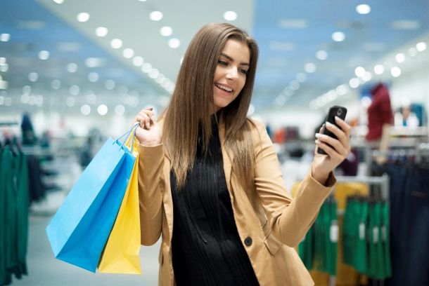 Como um marketplace pode ajudar na localização de negócios em franquias em shopping