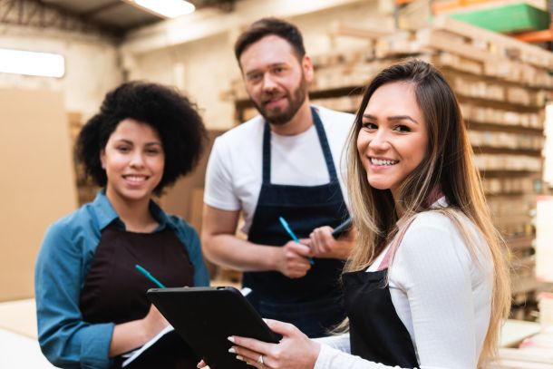 Gestão de equipes em lojas: como motivar seus funcionários?