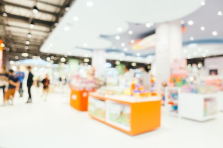 Quisque em praça de shopping ilustra a locação de stand
